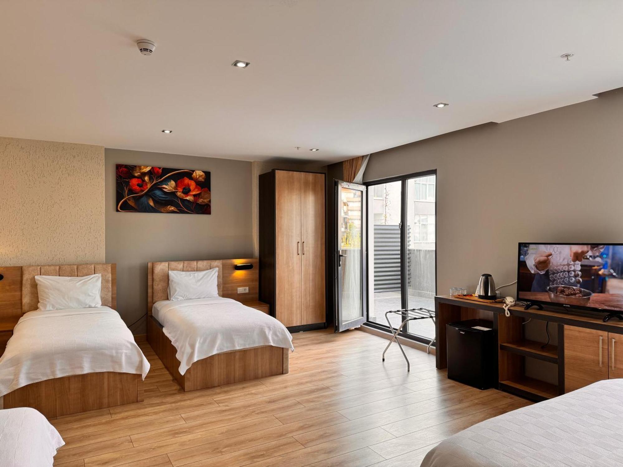 גבזה Innport Hotel מראה חיצוני תמונה